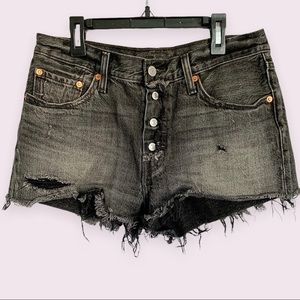 Levi’s 501 Distressed Black Denim Cut Off Shorts Size 28
